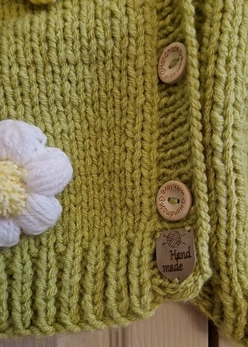 Sarı Çiçekli Örgü Kız Hırka - Görsel 3