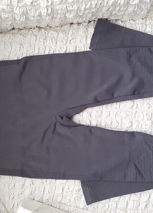 Seamless tayt