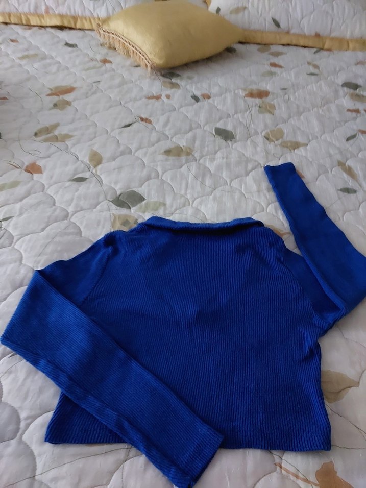 Uzun Kollu Mavi Triko Kazak - Görsel 2