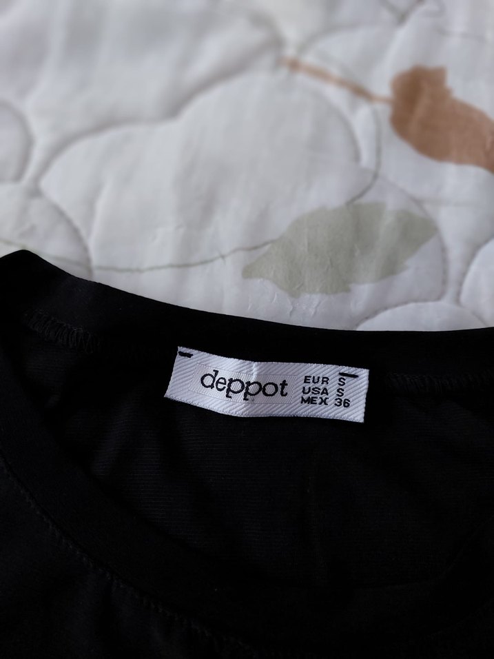 Siyah kısa kollu crop - Görsel 3