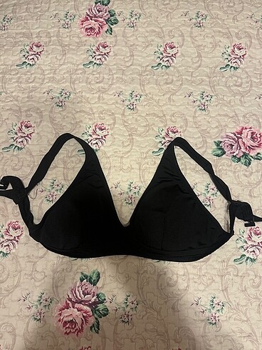 Bikini üstü