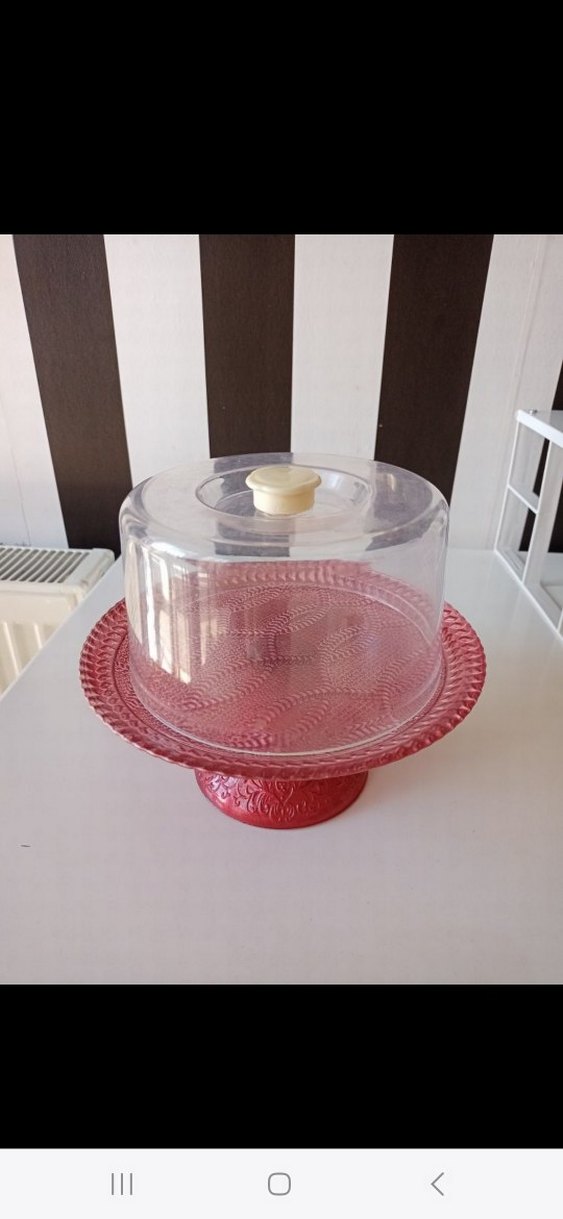 Kırmızı Ayaklı Pasta Tabağı Kapaklı - Görsel 2