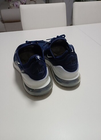 45 Beden Nike Airmax 270