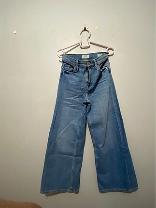 26 Beden mavi Renk Colins jean