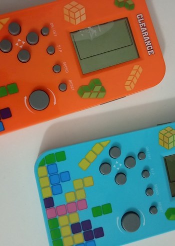 Renkli Retro Taşınabilir Oyun Konsolu adet fiyatıdır - Görsel 2