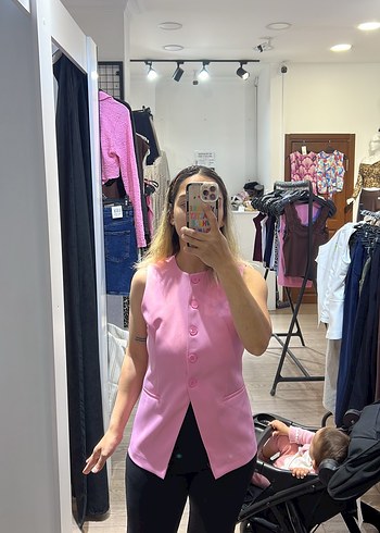 Quzu Düğmeli Pembe Kadın Yelek