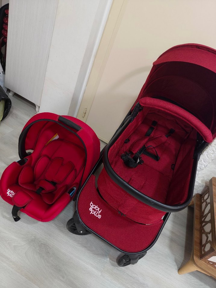 Kırmızı Bebek Oto Koltuğu ve Puset Seti - Görsel 2