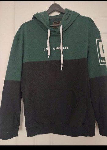 Kapüşonlu, uzun kollu, baskılı kadın sweatshirt