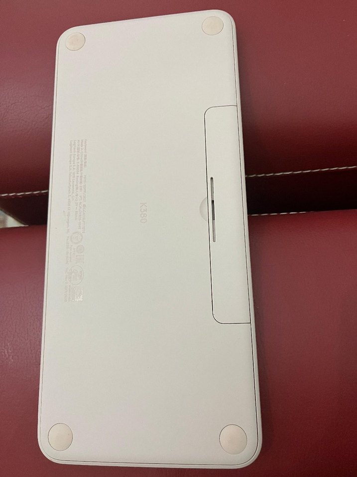 Pembe Logitech Yuvarlak Tuşlu Klavye - Görsel 3