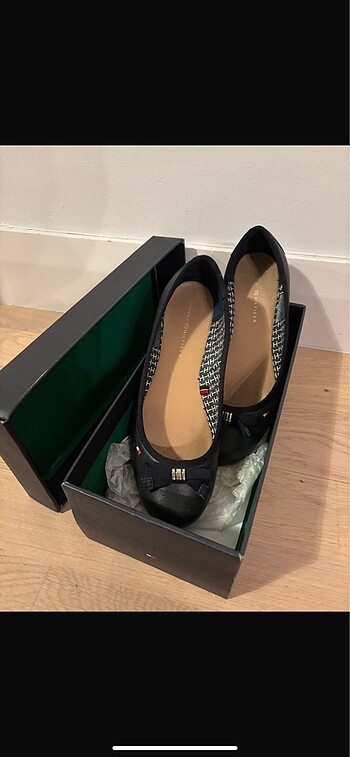 Tommy Hilfiger Babet