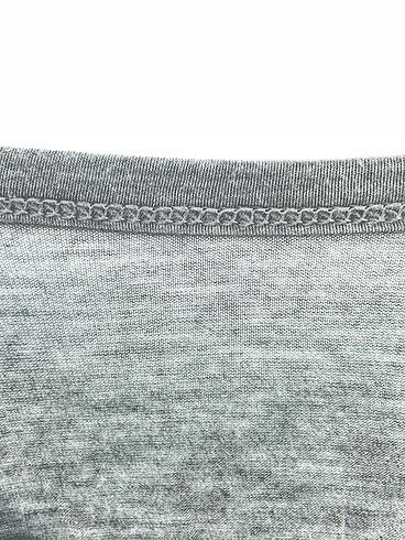 universal Beden gri Renk Diğer T-shirt %70 İndirimli.