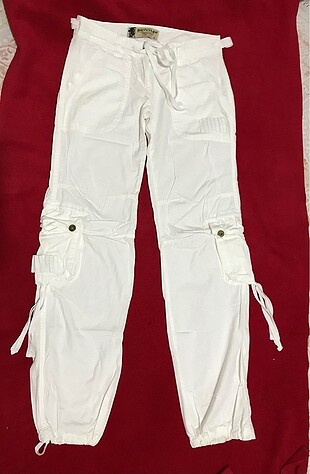 Beyaz kargo pantolon