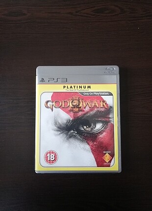 PlayStation God Of War 3 + gta 4