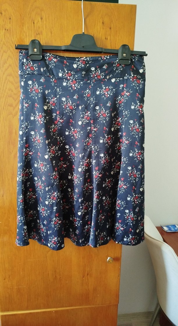 Lacivert Çiçek Desenli Midi Etek - Görsel 2