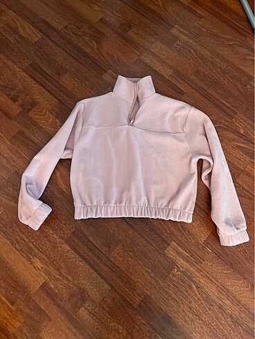 DeFacto polar crop sweatshirt