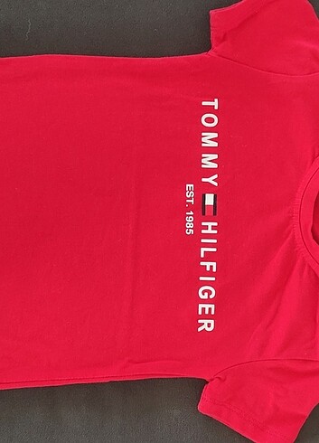 Tommy Hilfiger Bebek kıyafetleri