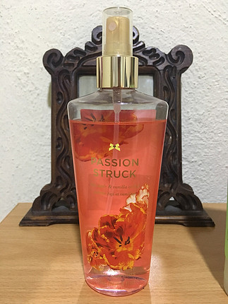 Victoria s Secret VICTORIA?S SECRET PASSION STRUCK