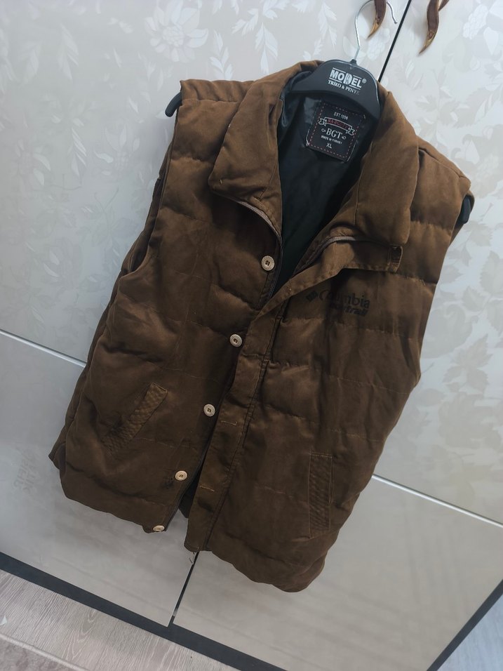 Erkek Kahverengi Düğmeli Ve Fermuarlı Yelek - Görsel 2