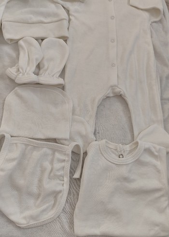 Diğer Petite Ponpon Baby hastane çıkışı