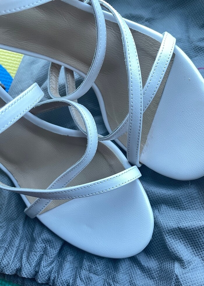 Jabotter beyaz klasik - Görsel 3