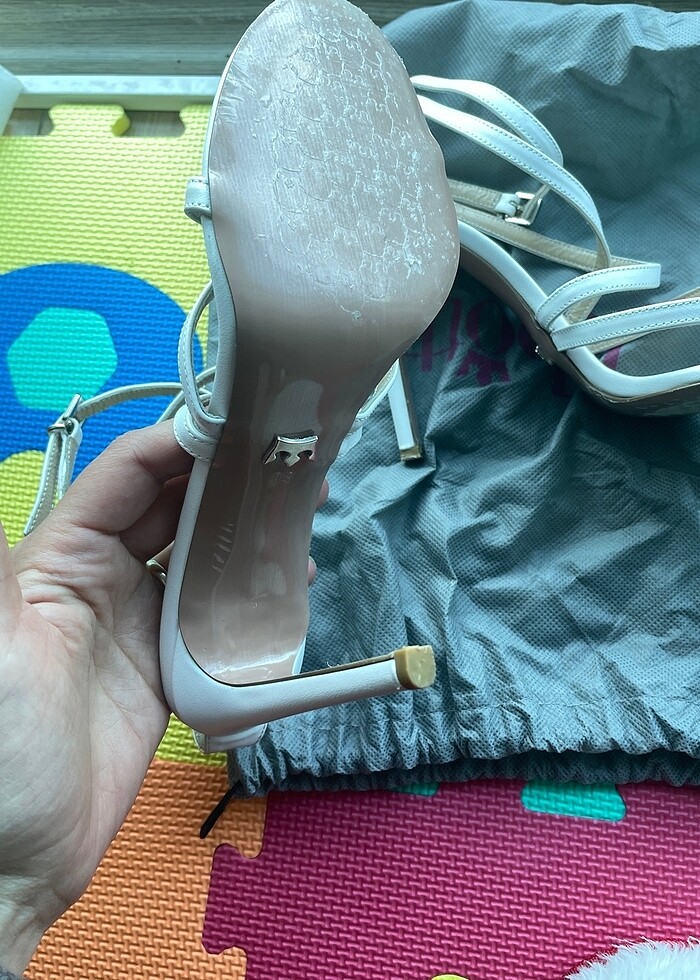 Jabotter beyaz klasik - Görsel 5