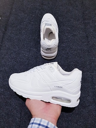 NIKE AIRMAX