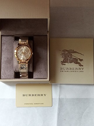 Burberry Burberry BU-9038 Bayan Kol Saati