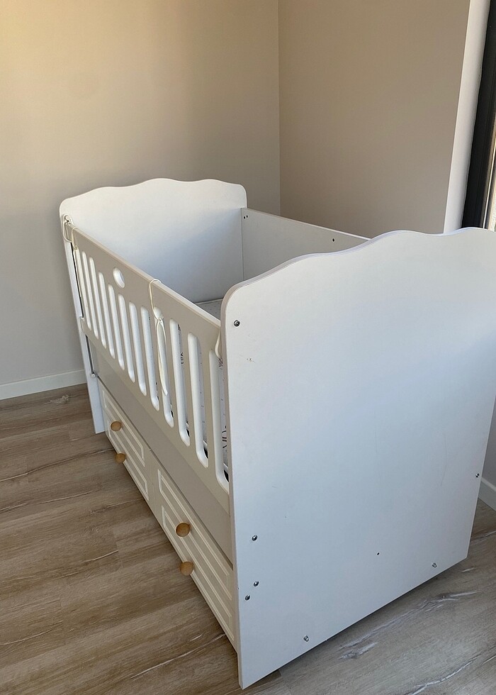 Sallanan MDF Beşik 4 Çekmeceli - Görsel 3