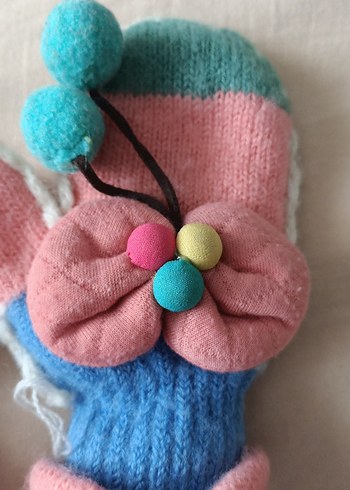 Kız Çocuk Renkli Nakışlı Örgü Eldiven - Görsel 2