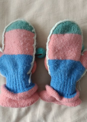 Kız Çocuk Renkli Nakışlı Örgü Eldiven - Görsel 6