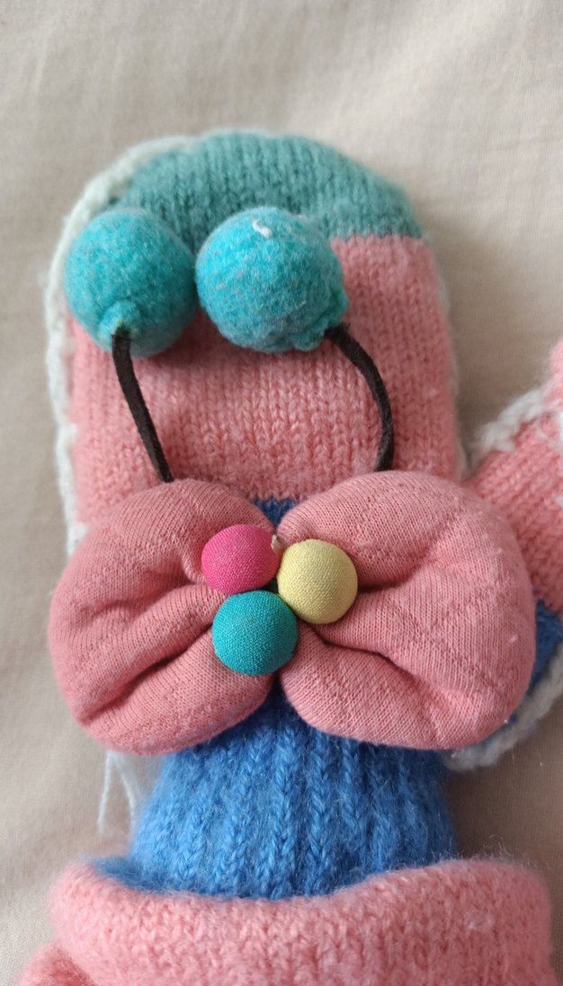 Kız Çocuk Renkli Nakışlı Örgü Eldiven - Görsel 3