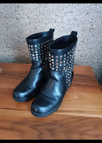 Kadın Siyah Deri Tokalı Biker Botlar - Görsel 2