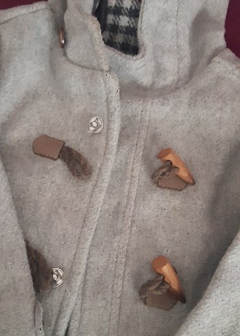 Düğmeli Gri Yün kaban hiç bir deformesi yoktur cuzi bir indirim - Görsel 3