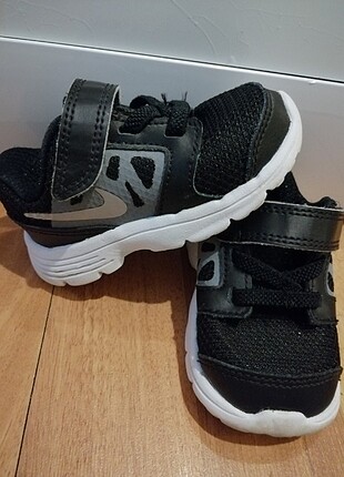 Nike Bebek ayakkabısı