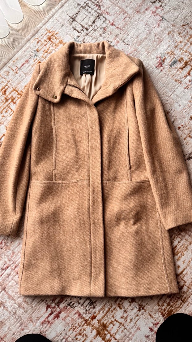 Düğmeli Boğazlı Camel Kaban - Görsel 3