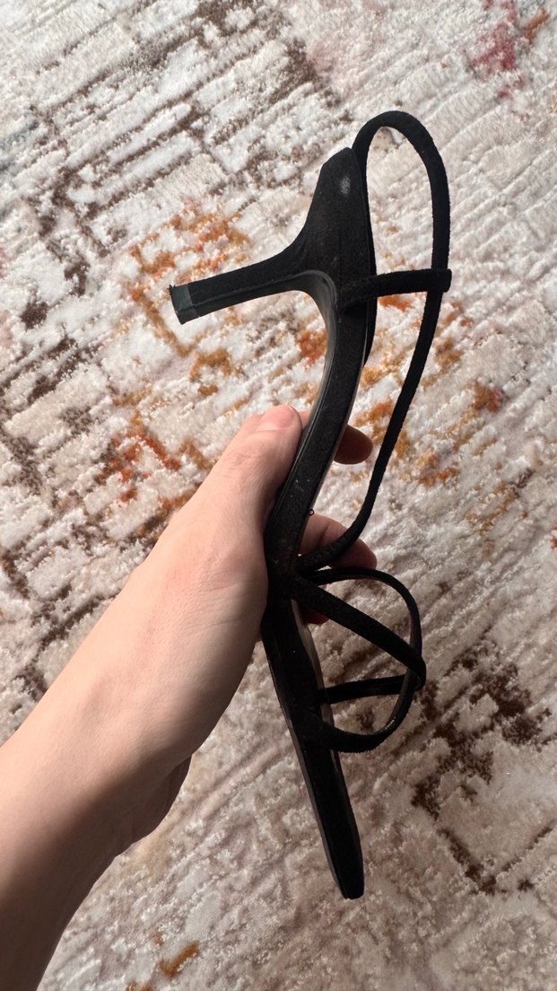 Siyah Topuklu Kadın Sandalet - Görsel 3