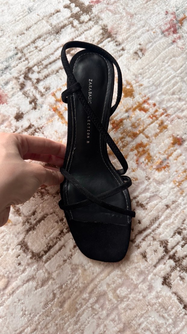 Siyah Topuklu Kadın Sandalet - Görsel 2