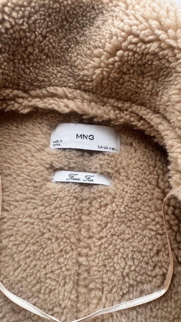 Sokak Stili Bej Kürklü Kadın Ceket - Görsel 4