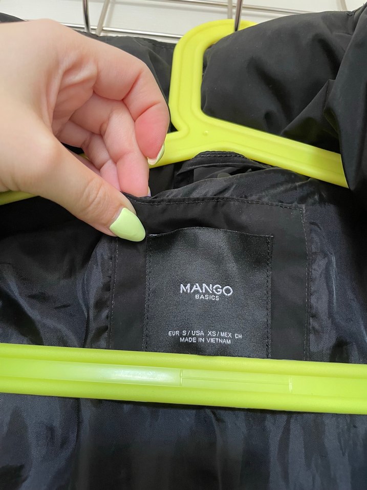 Fermuarlı Siyah Yüksek Yakalı Kadın Mont - Görsel 2