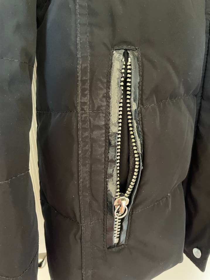 Fermuarlı Siyah Yüksek Yakalı Kadın Mont - Görsel 5