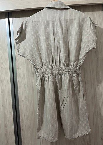 36 Beden ten rengi Renk Düğmeli Bej Kısa Kollu Keten Tulum