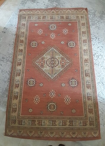 Kilim & HALI