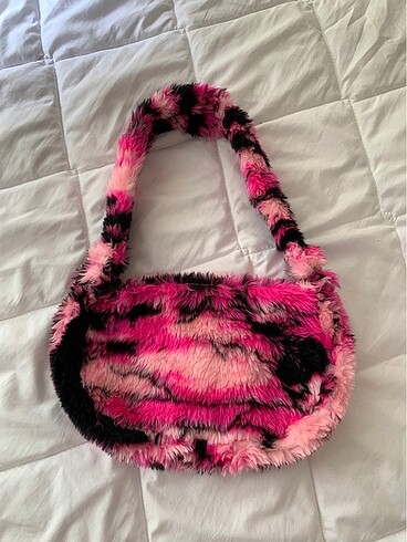 Zara Peluş çanta