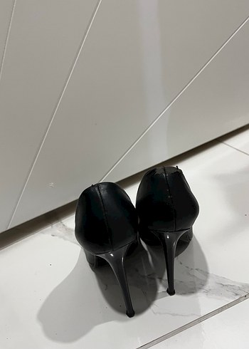 Siyah Stiletto - Görsel 2