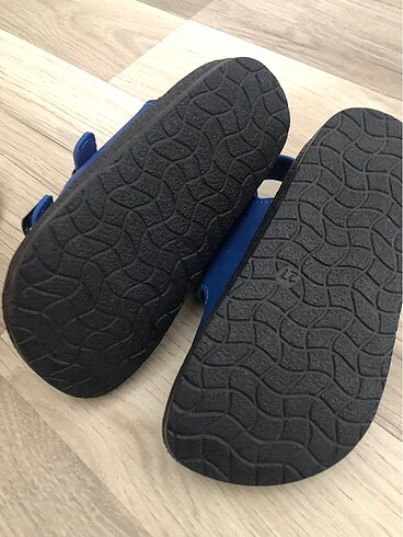 27 Beden Erkek Çocuk Sandalet