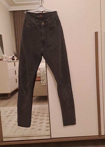 Gri Kadın Denim Pantolon