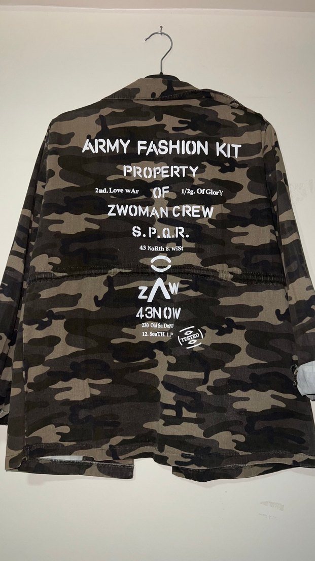 Düğmeli Kamuflaj Kadın Ceket - Görsel 3