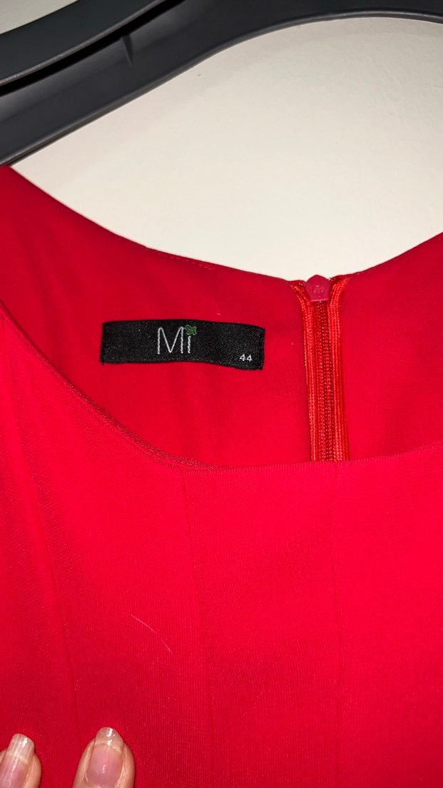 Kırmızı Pilili Midi Kadın Elbise - Görsel 3