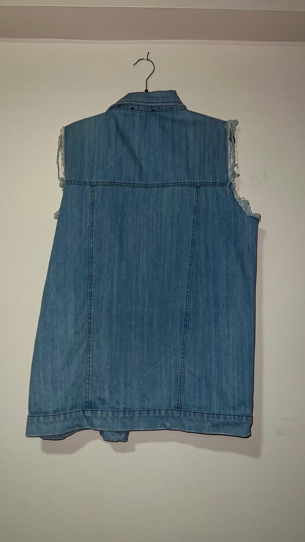 Düğmeli Kolsuz Mavi Denim Ceket - Görsel 3