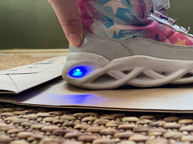 29 Beden çeşitli Renk Skechers 29 numara bot